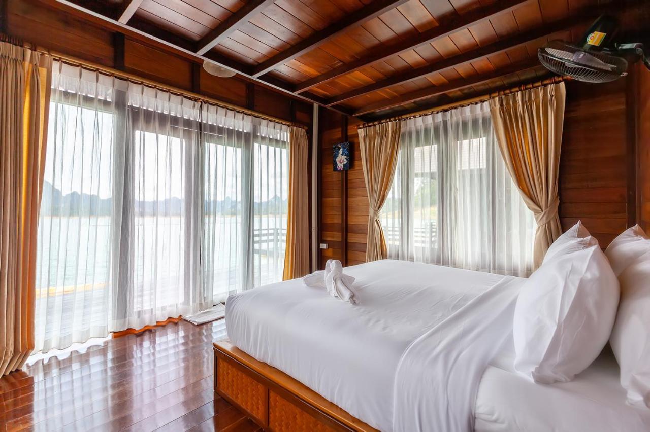 500 Rai Floating Resort Ban Chieo Ko Kamer foto